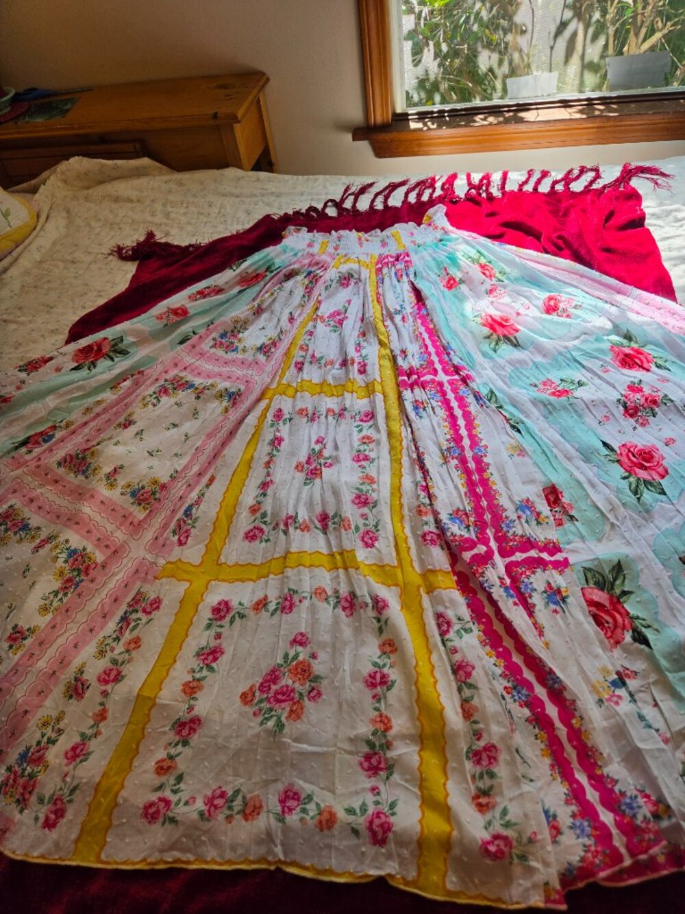 Altar'd State GIANNA Romantic Floral Maxi Skirt S-M